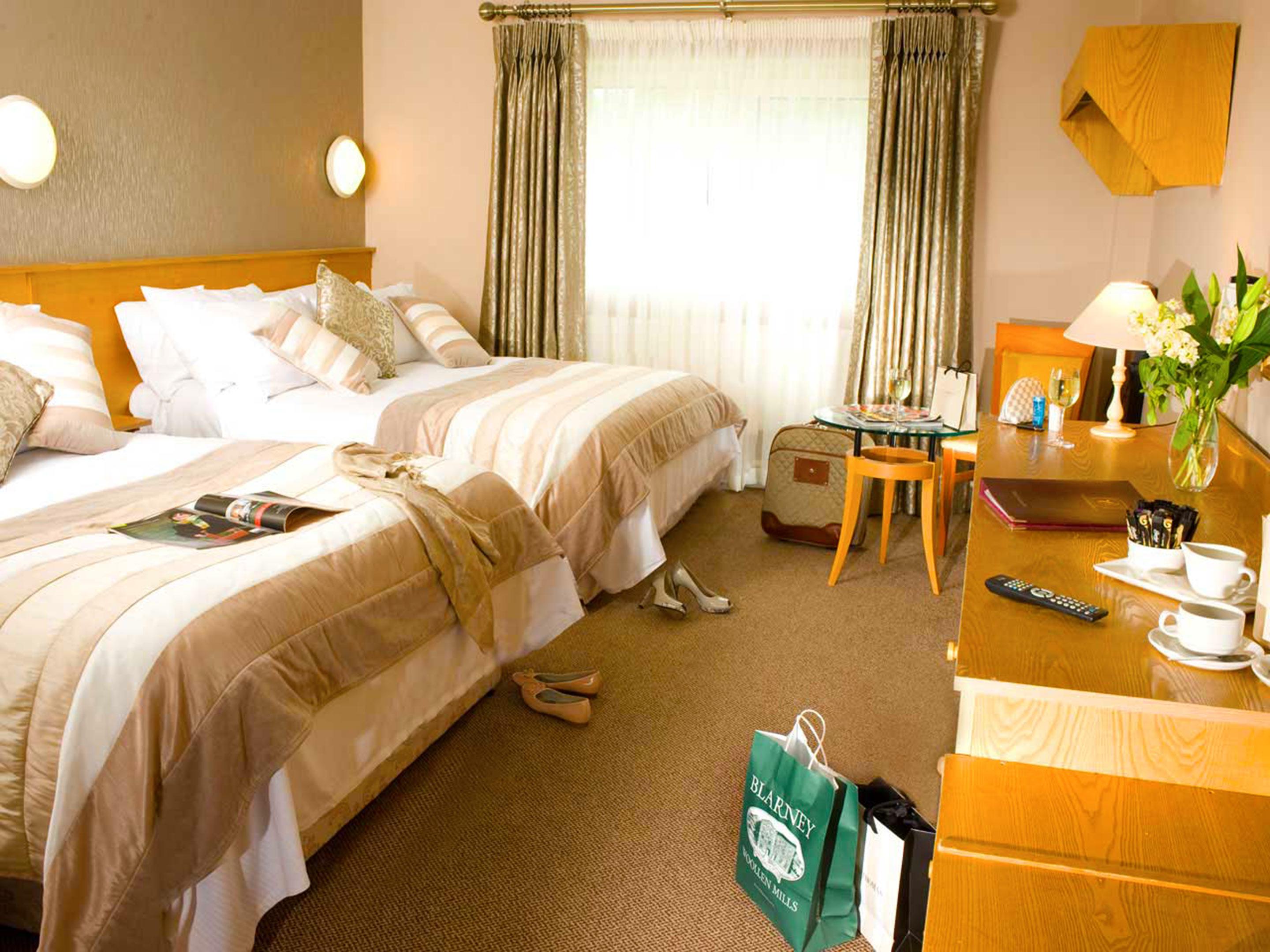 Great National Commons Inn Hotel Cork Exterior foto