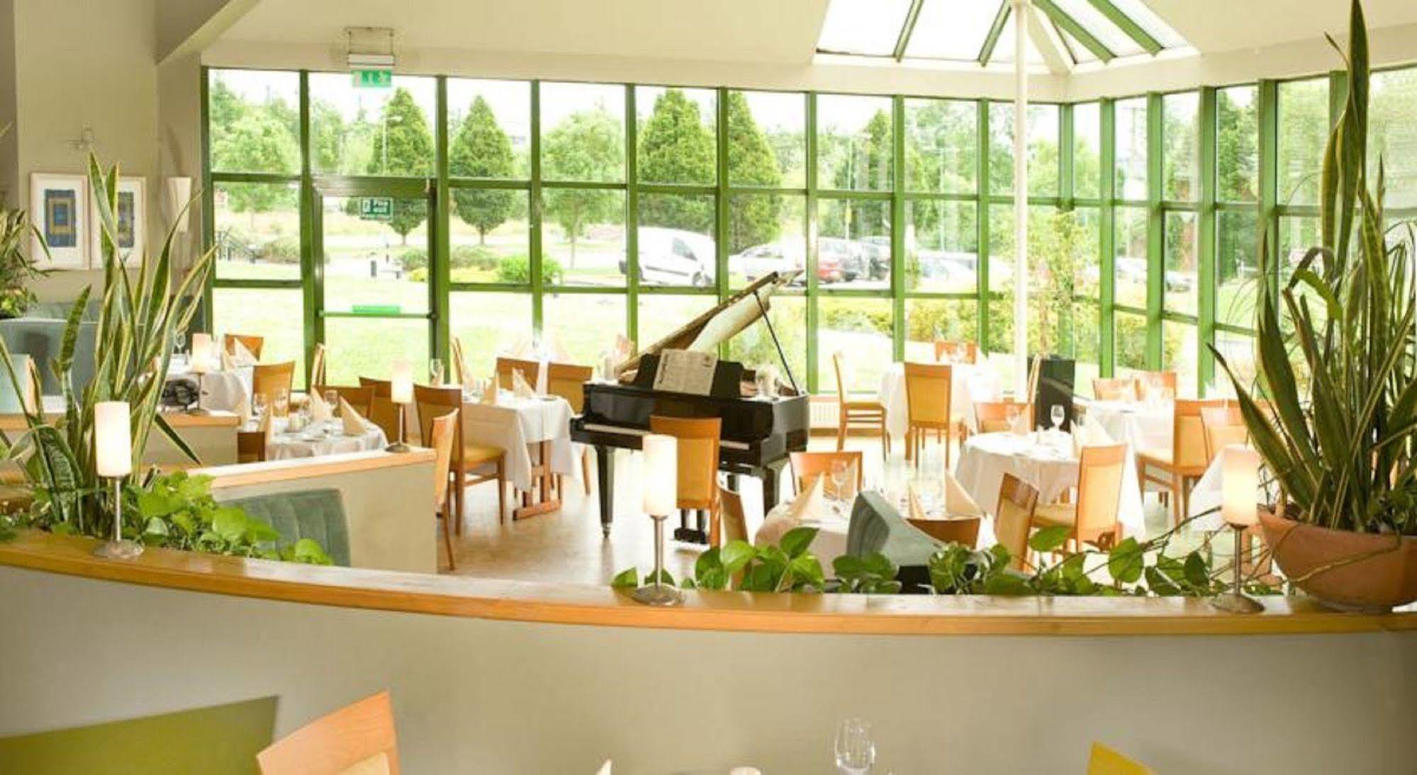 Great National Commons Inn Hotel Cork Exterior foto